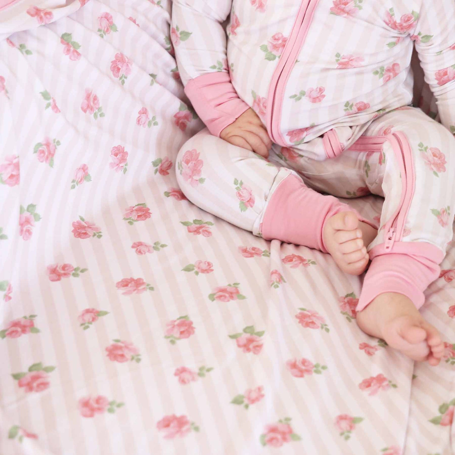 Rosy & Cozy Double Sided Bamboo Blanket