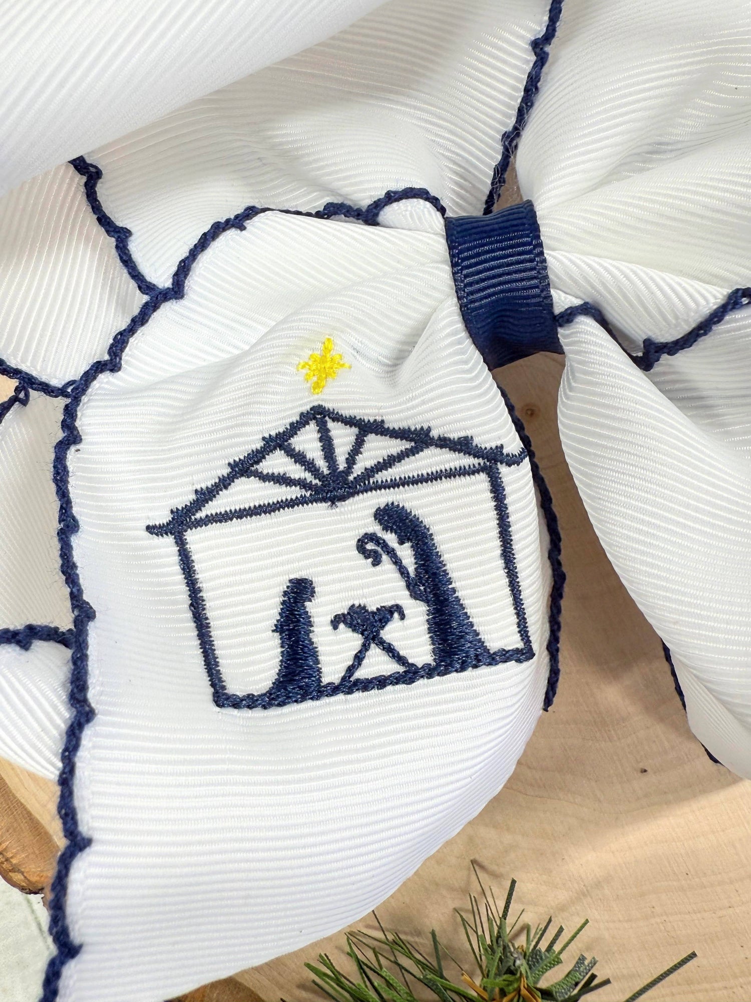 Nativity Scene Embroidered Moonstitch Hair Bow