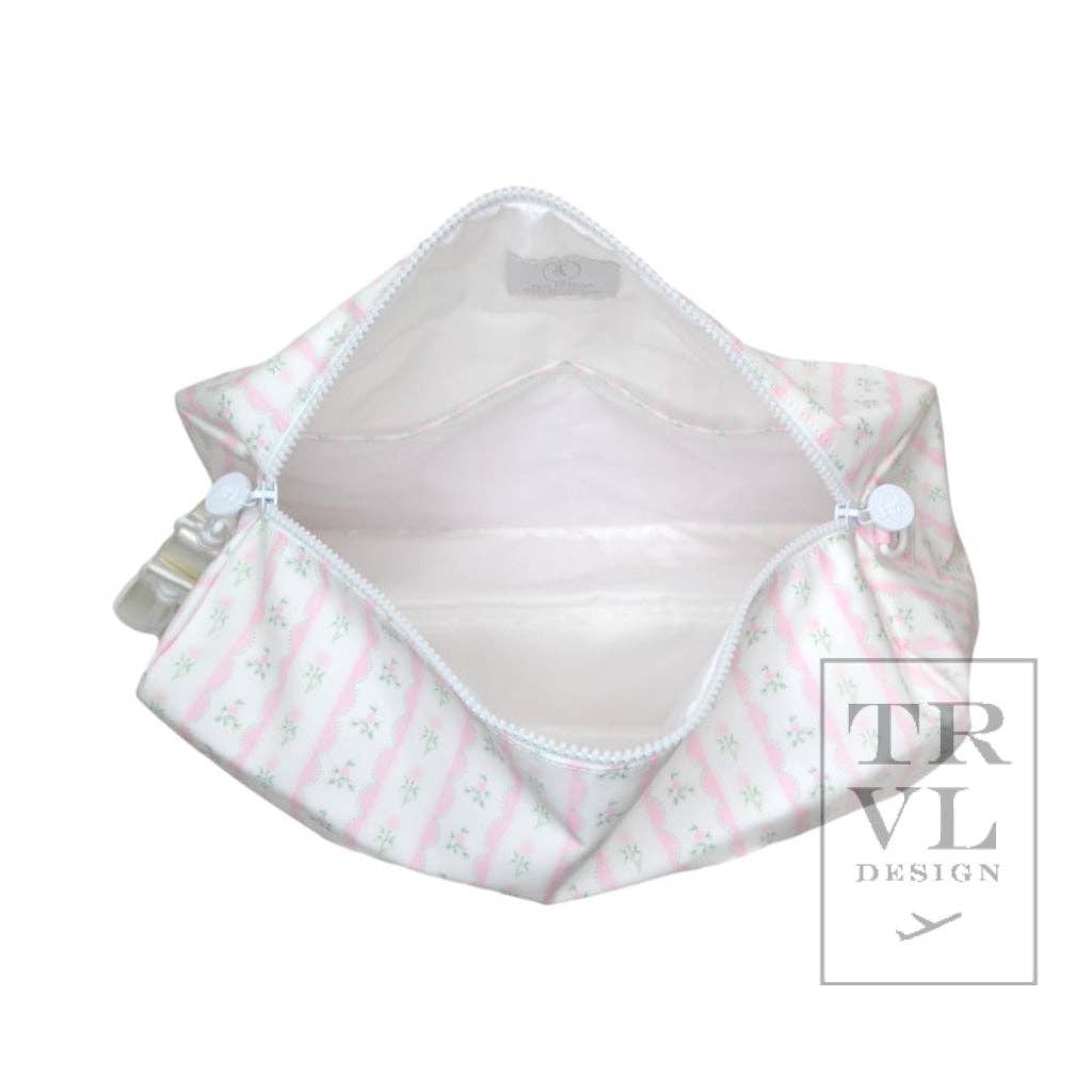 Weekender - Ribbon Floral Pink Duffel Bag