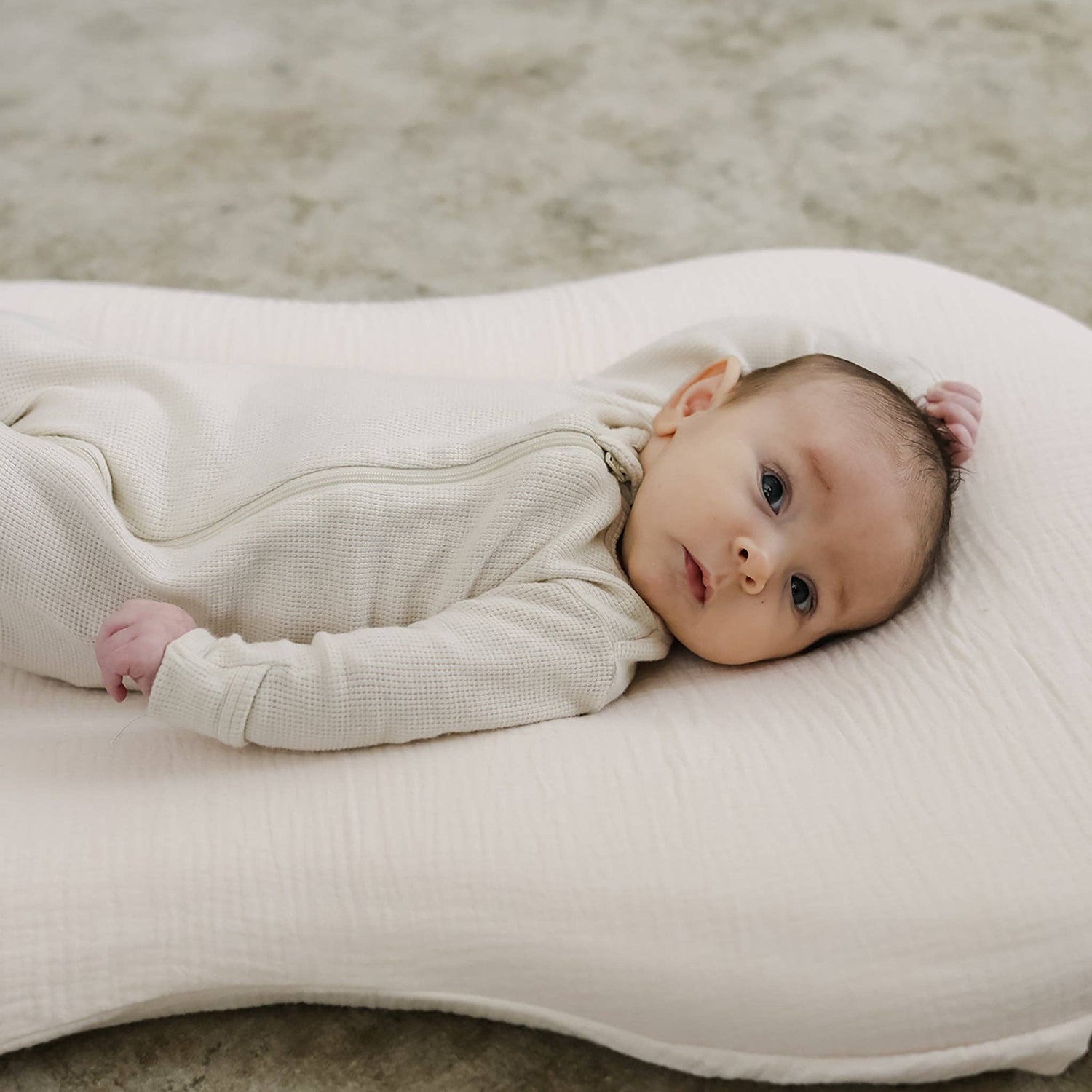 Snuggle Me Organic - Lounger Curve Muslin Cover | Natural