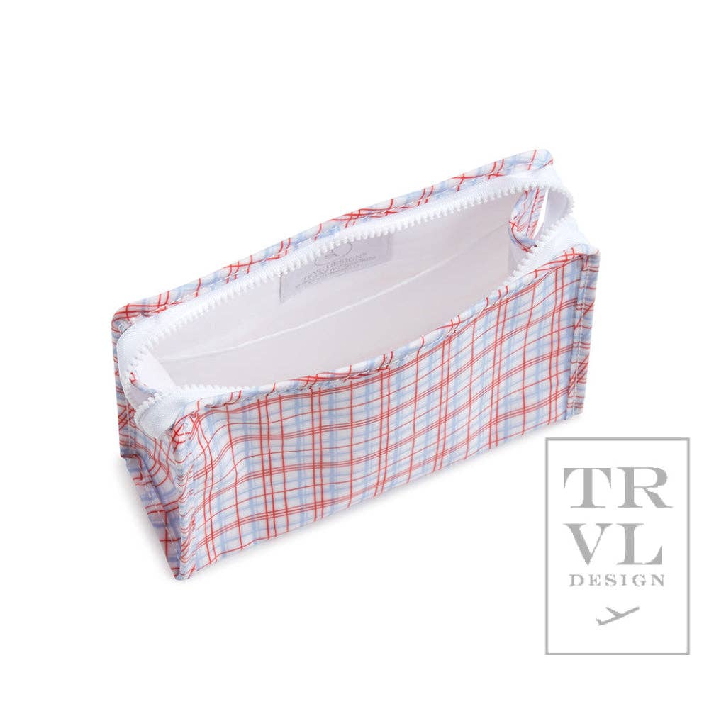 Roadie Medium - Bunny Toile Blue Zip Pouch